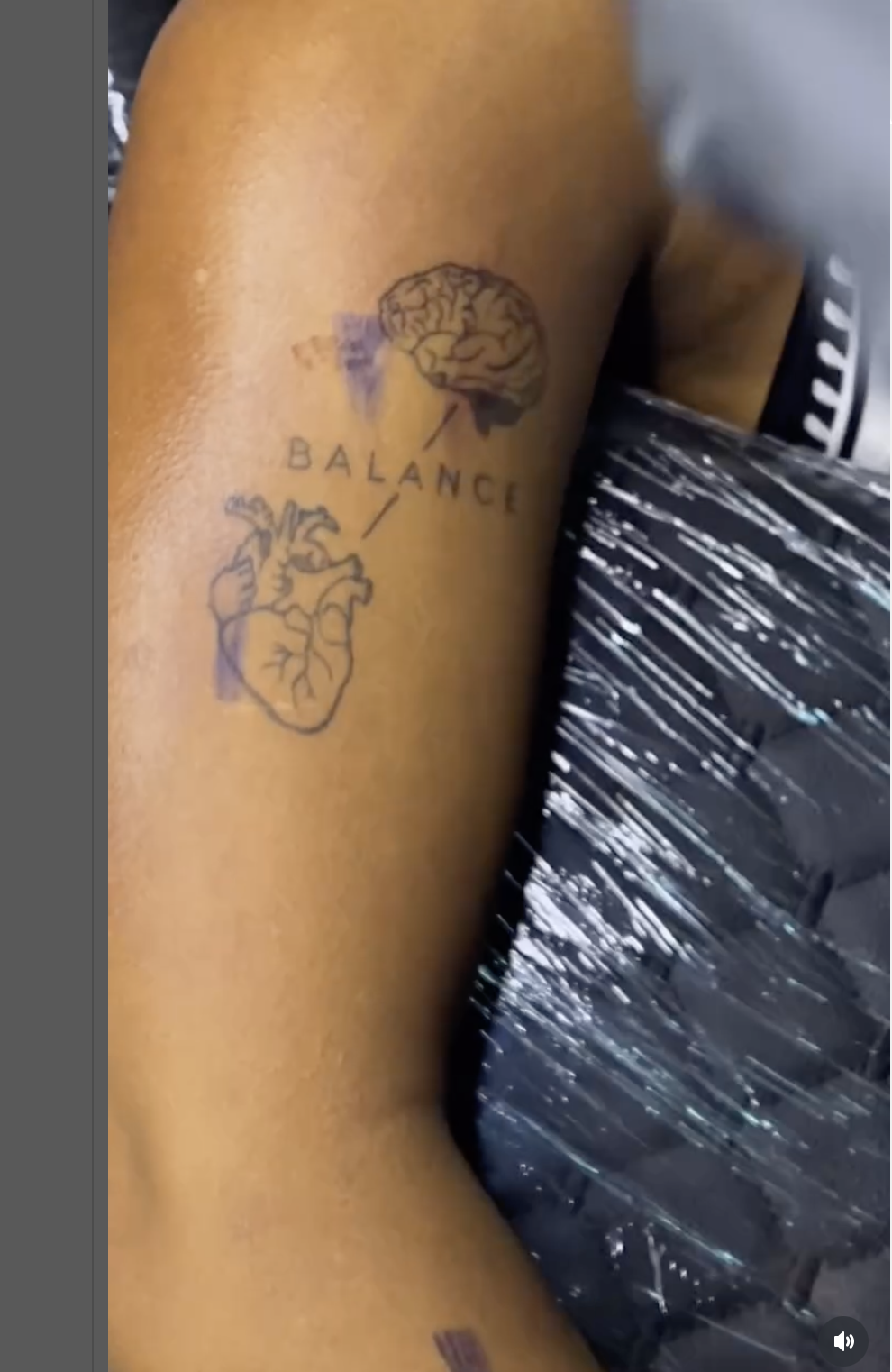 Tatuagem antes da restauração